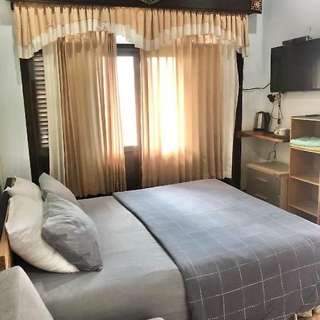 Kayuna Homestay Padangbai  Extérieur photo