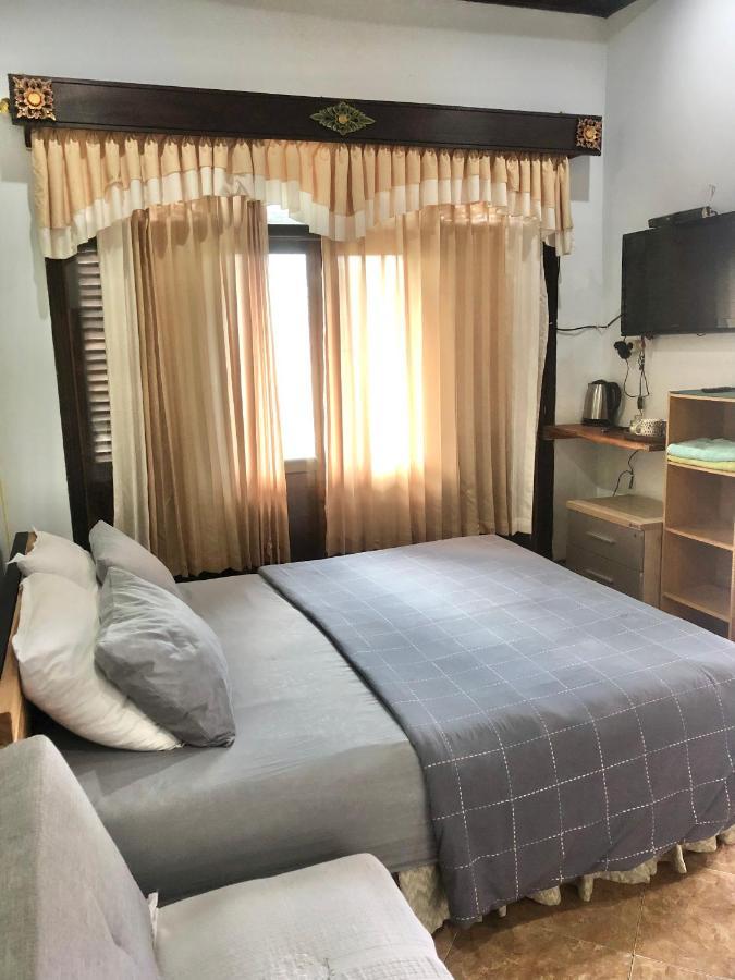Kayuna Homestay Padangbai  Extérieur photo